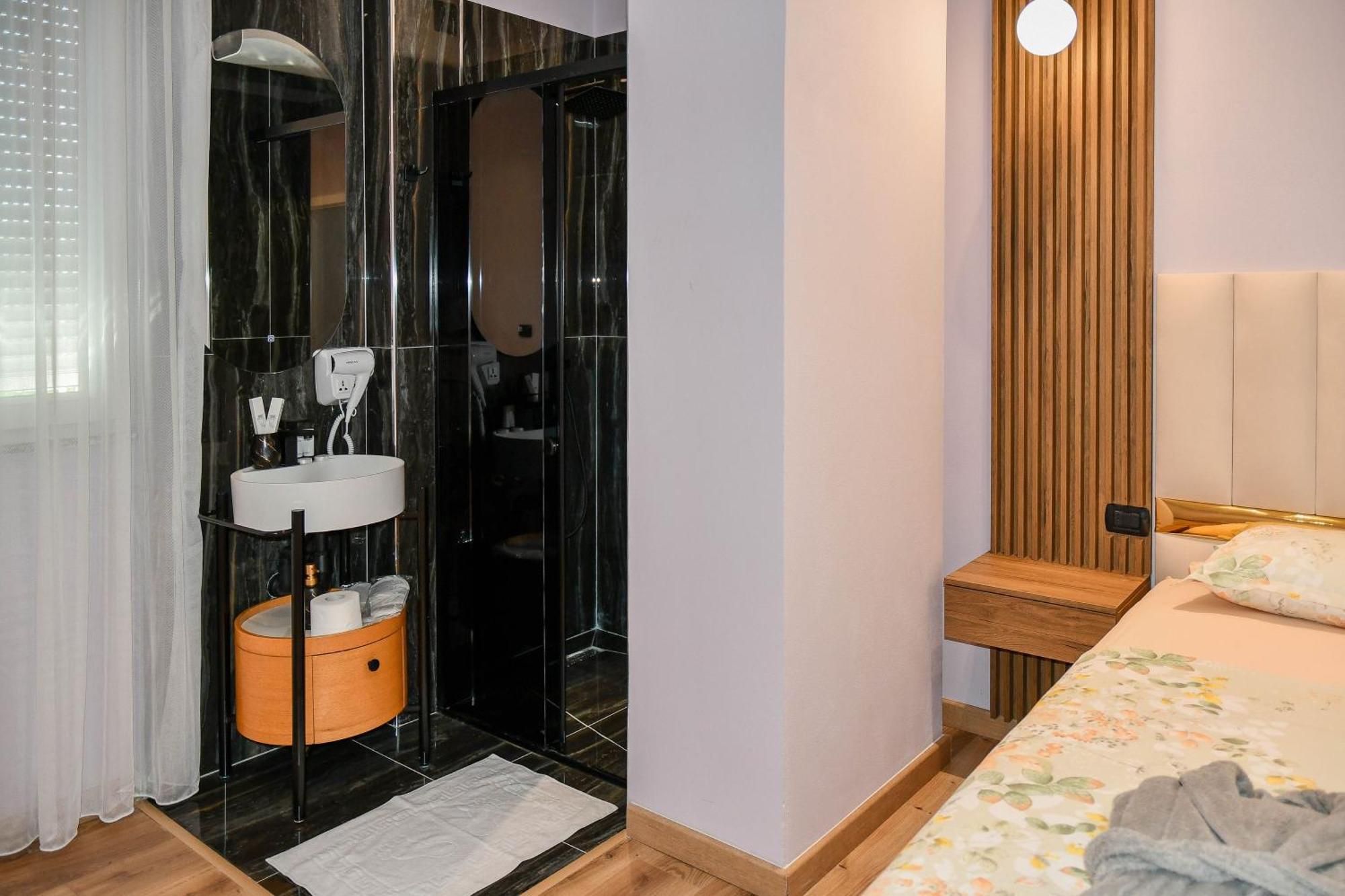 Hata Luxury Apartments Шкодер Экстерьер фото